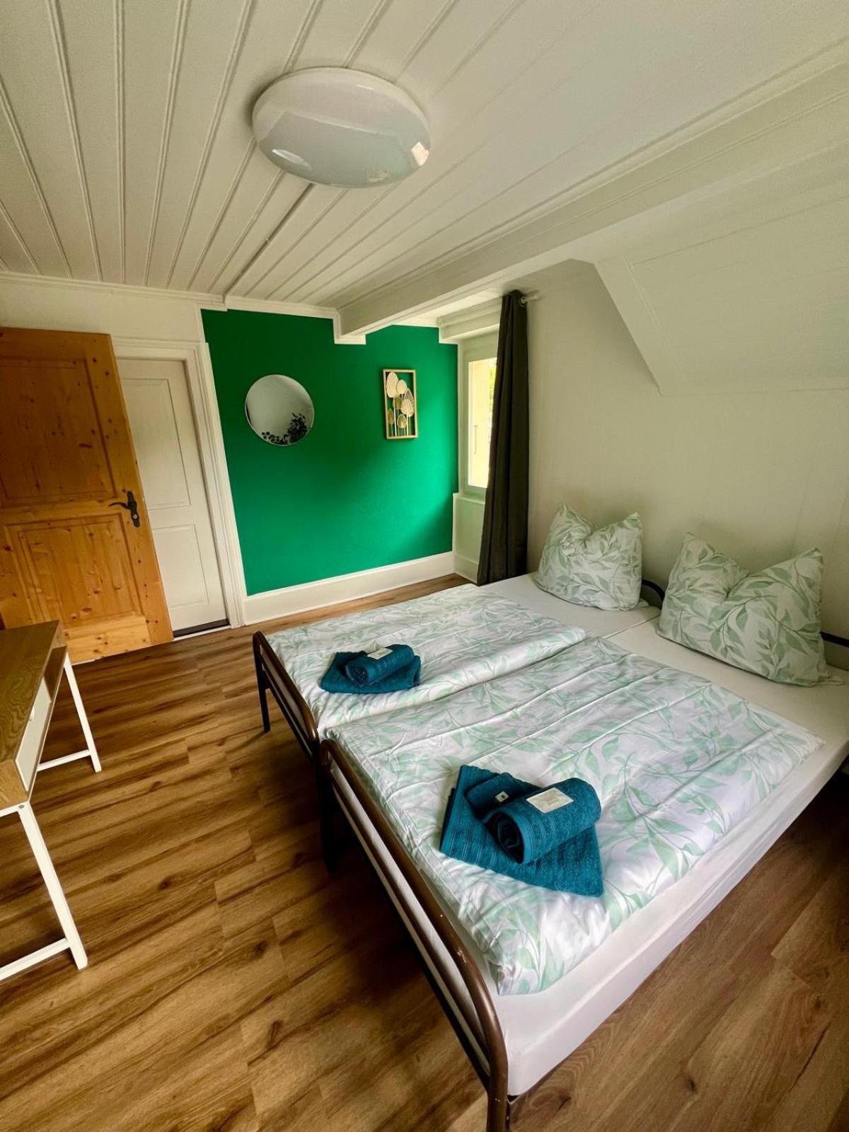 Hotel - Haus Biasca 古尔特纳伦 外观 照片