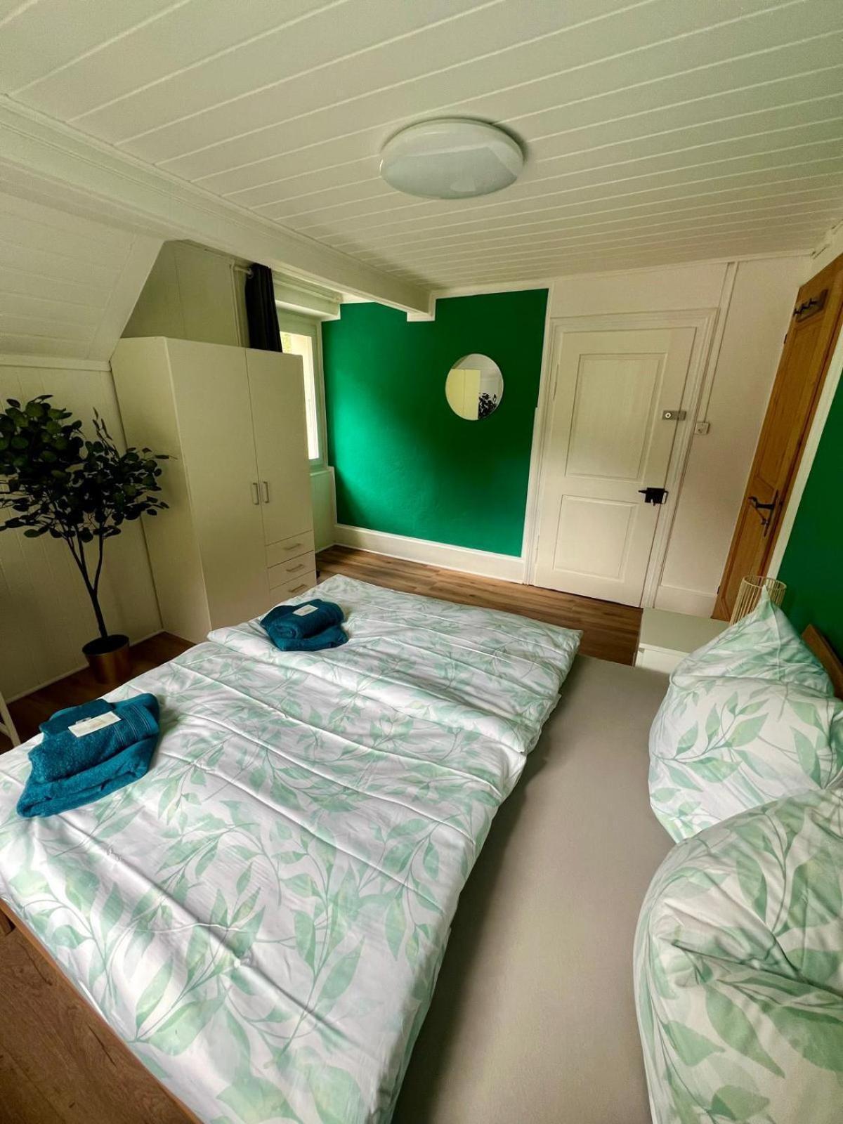 Hotel - Haus Biasca 古尔特纳伦 外观 照片